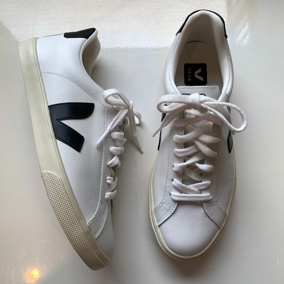 Veja Esplar Sneakers (Unisex) Size US 7, EUR 38 - Picture 3 of 11